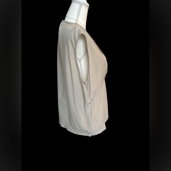 Classiques Entier 100 silk blouse size L taupe - Picture 3 of 5